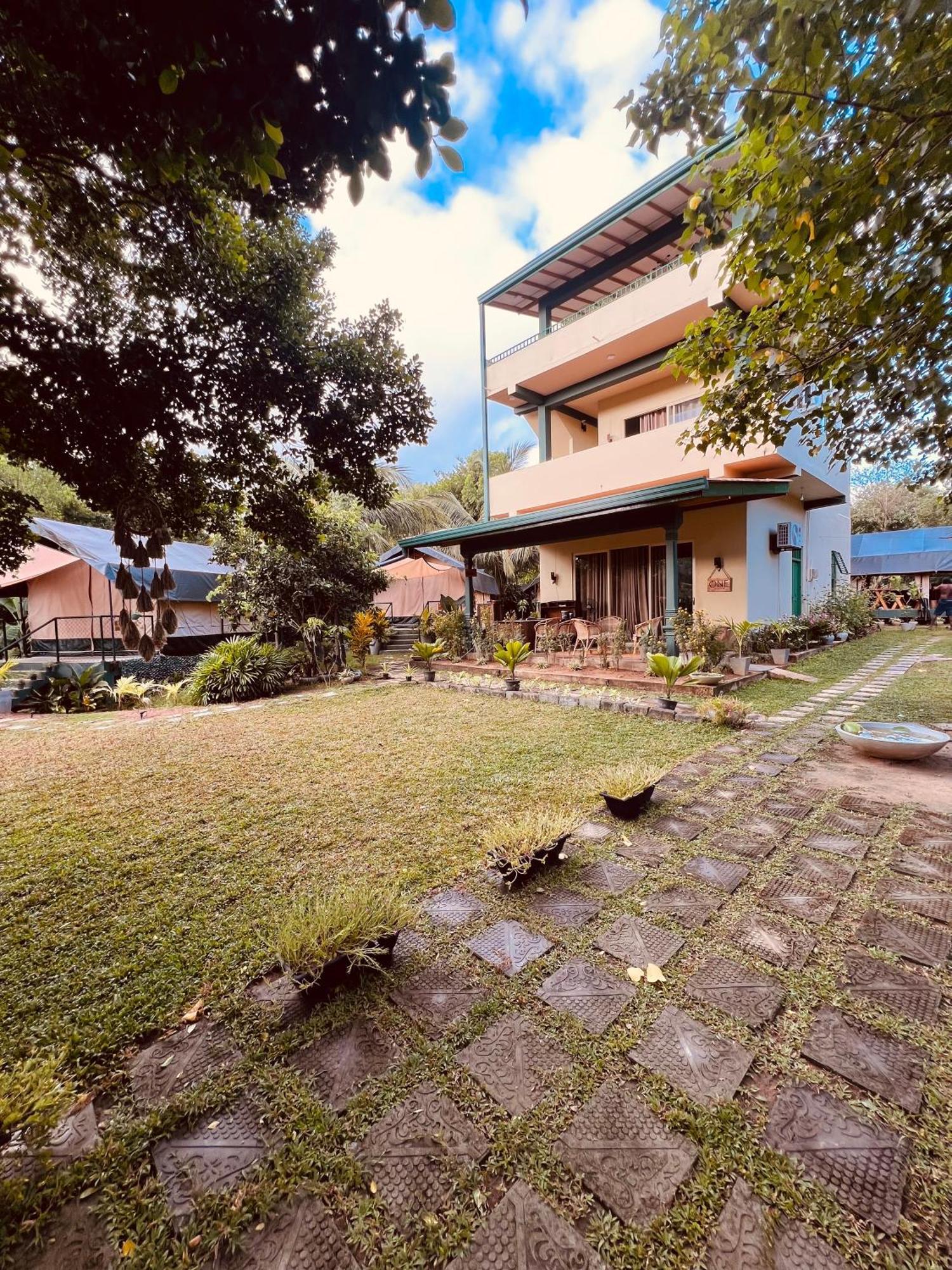 Hotel At One - Glamping Rekawa Exterior foto